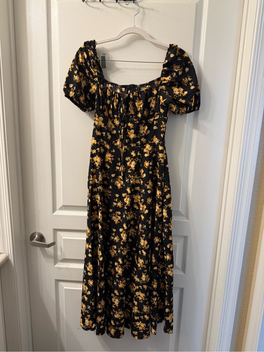SHEIN Black Midi Dress with Yellow Floral Print and Puff Sleeves